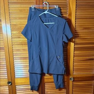 Infinity Jogger Style Pants  Gray Scrub Set Size Small